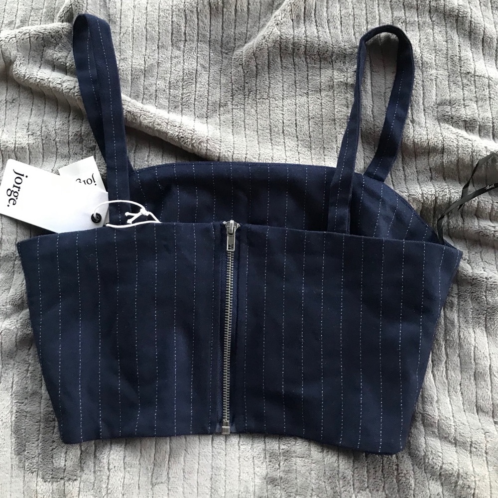 Navy crop top - Picture 2 of 3